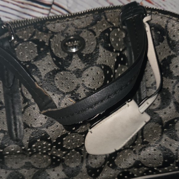 Coach Collection - Picture 5 of 5